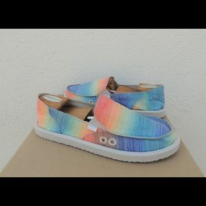SANUK DONNA SHAVE ICE SIDEWALK SURFER RAINBOW